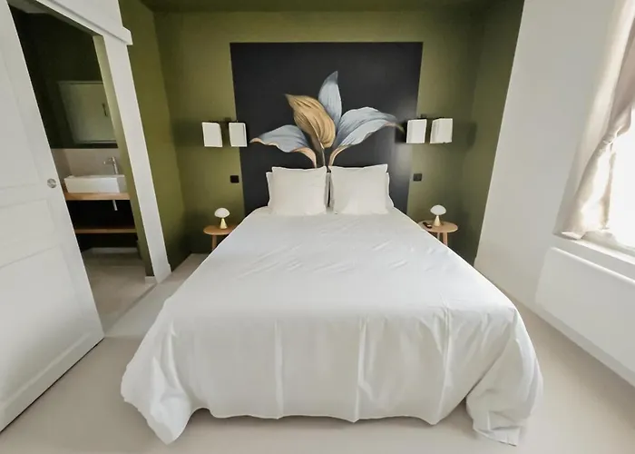 Les Tanins D 'ay * Ay-Champagne