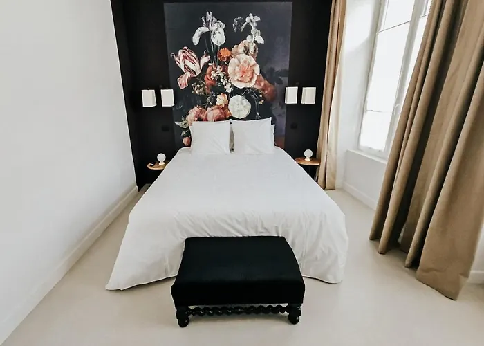 Les Tanins D 'ay Villa Ay-Champagne