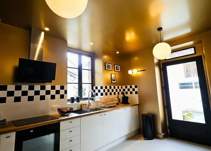 Les Tanins D 'ay Villa